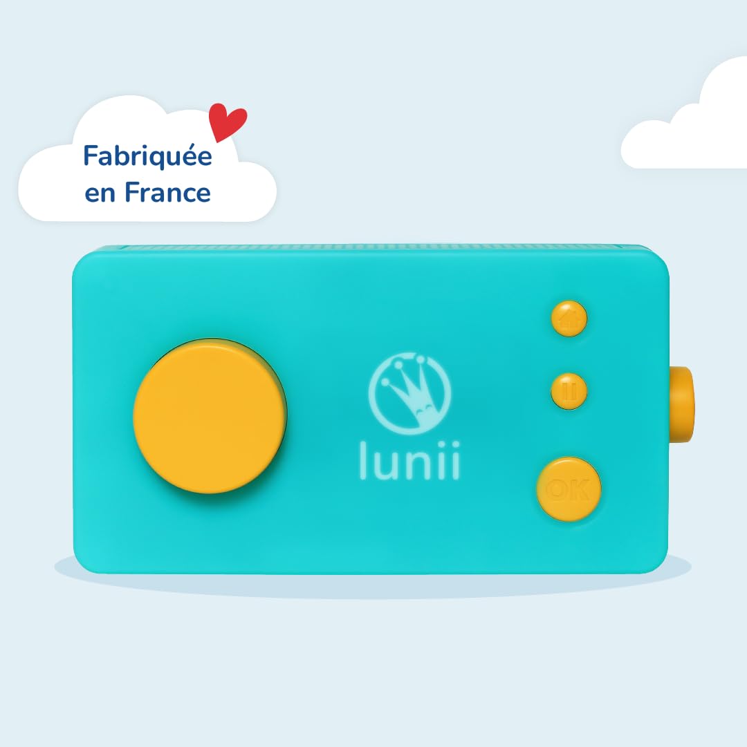 Lunii - Ma Fabrique à Histoires Verte - Conteuse Interactive pour Enfants de 3 à 8 Ans - inlcus Livre Audio de 24 Histoires interactives 2h30 d'écoute - Boîte à Histoires fabriquée en France