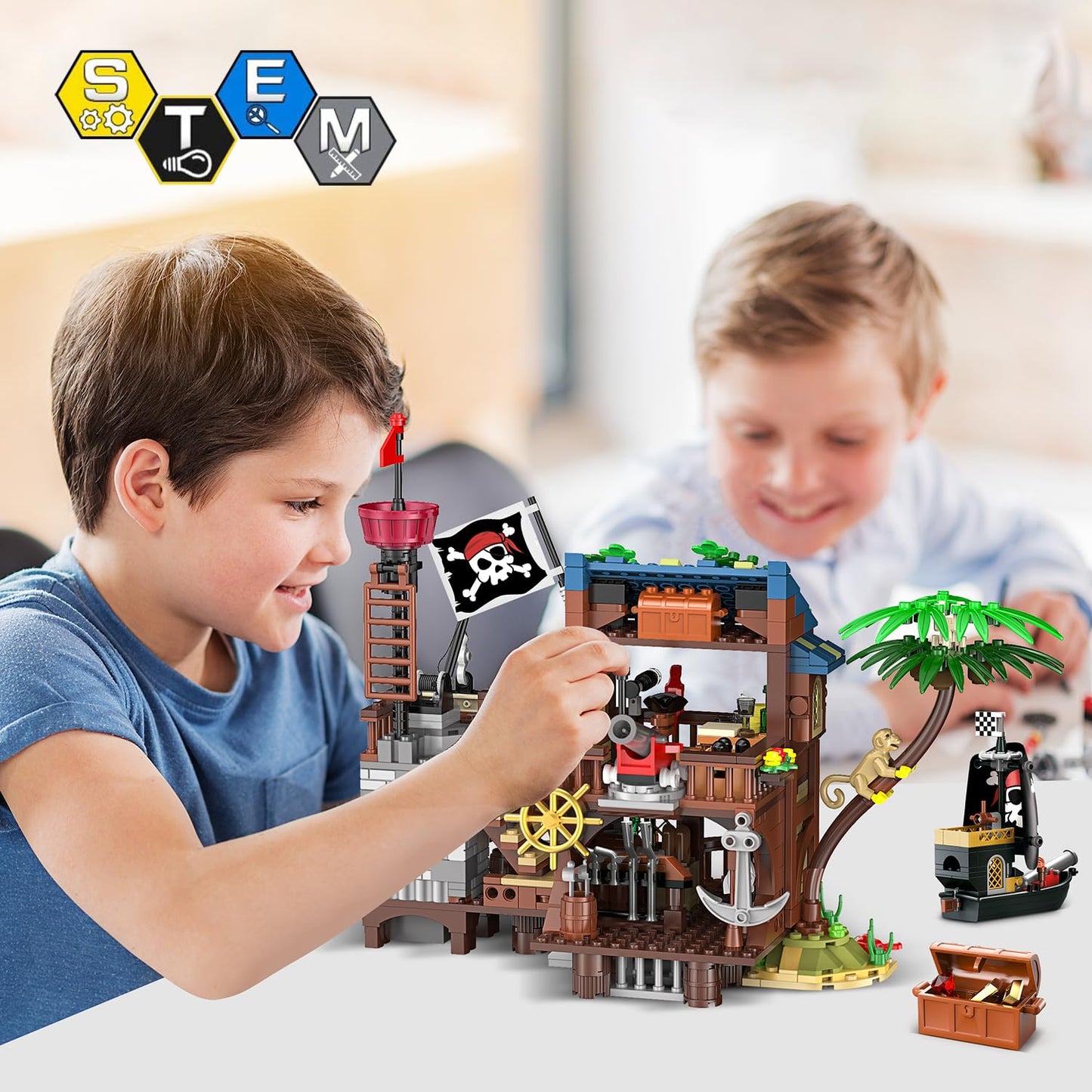 HOGOKIDS Pirate Bateau Maison Construction Ensemble avec LED lumière – 781 PCS Médiéval Pirate Quai Construction STEM D'architecture Briques Kit pour Enfants Garçons Filles Agés 6-12+