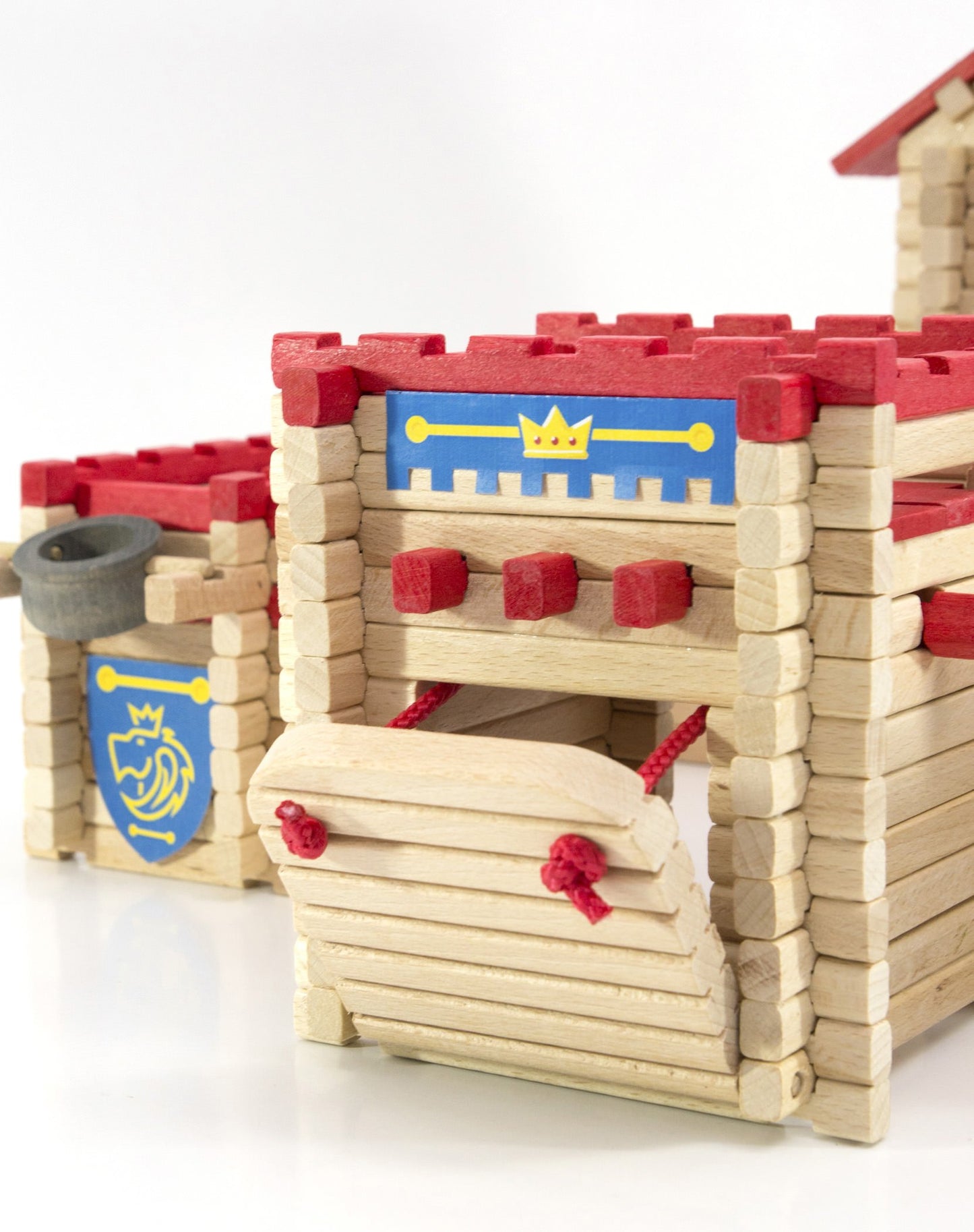 Jeujura - Le Château Fort - 300 Pièces - Jeux de Construction dans sa valise en carton - Agilité - Créativité - Manipulation - Fabriqué en France - A partir de 5 ans - 8026