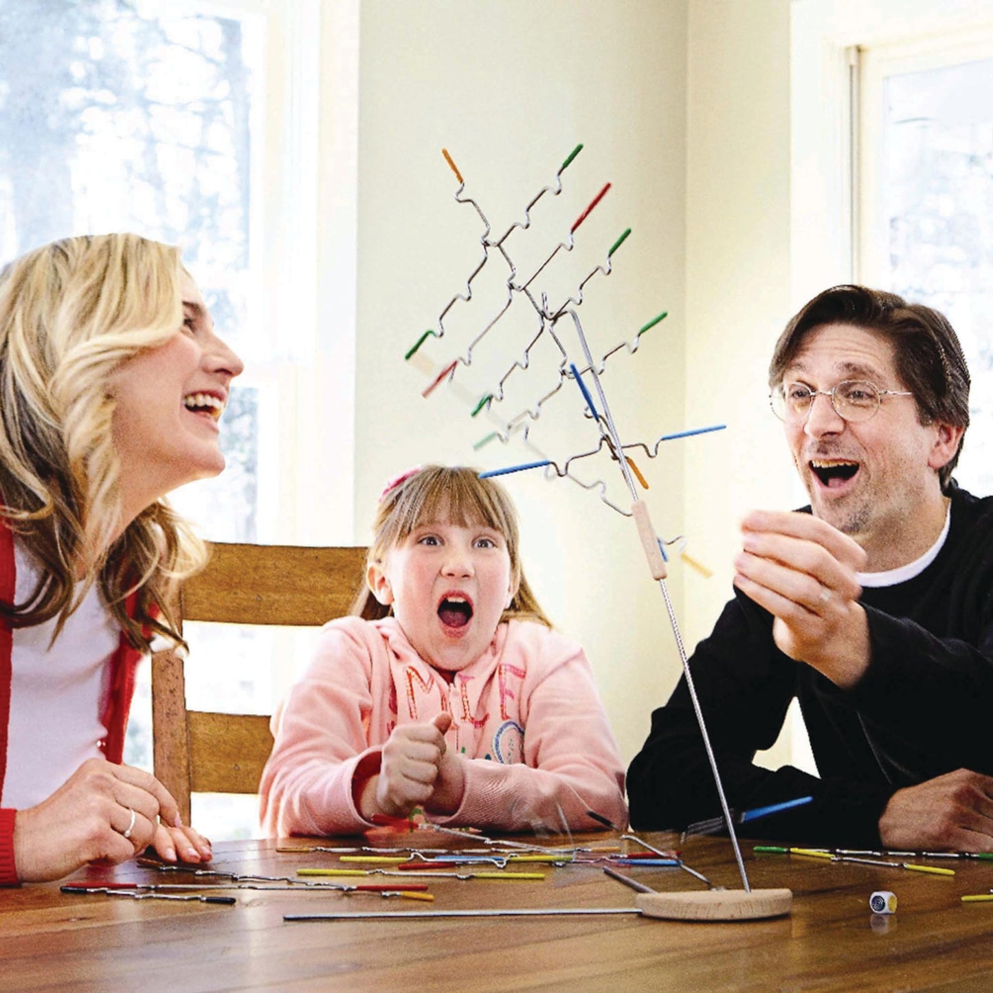 Melissa & Doug Jeu de famille Suspend pour enfants et adultes, Jeu de société d'équilibrage de tour empilable, Jeux d'activités pour cadeaux familiaux, Jeux de voyage pour enfants de 8 à 12 ans