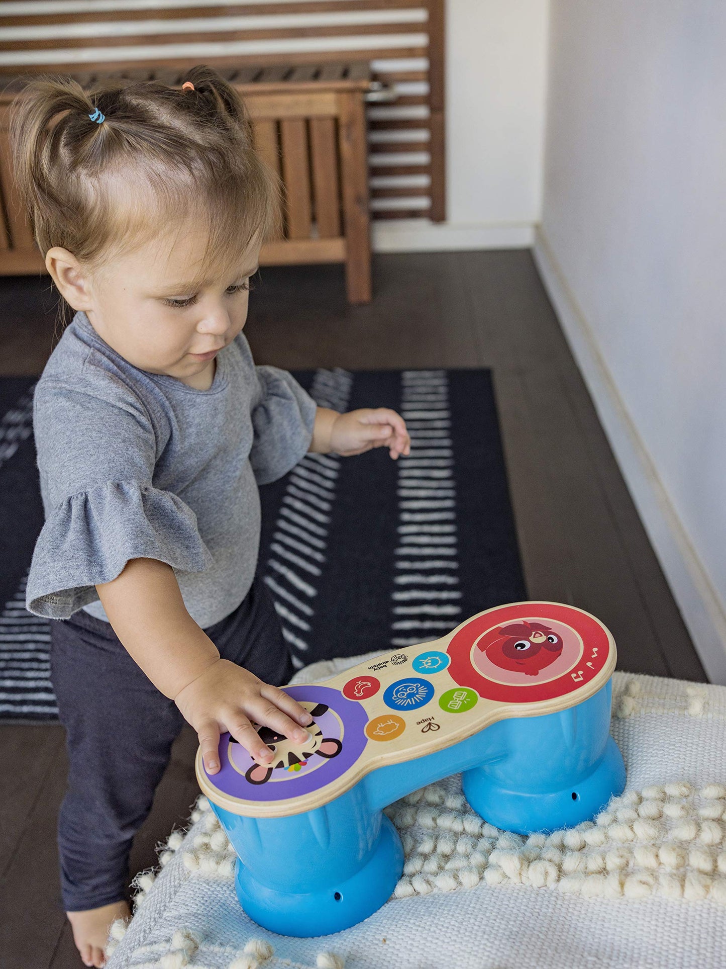 Baby Einstein, Hape, Tambour Upbeat Tunes Magic Touch, Jouet Musical en Bois, Instruments de Musique Electronique pour Enfants, 6 Mélodies, 4 voix Musicales, à partir de 6 mois