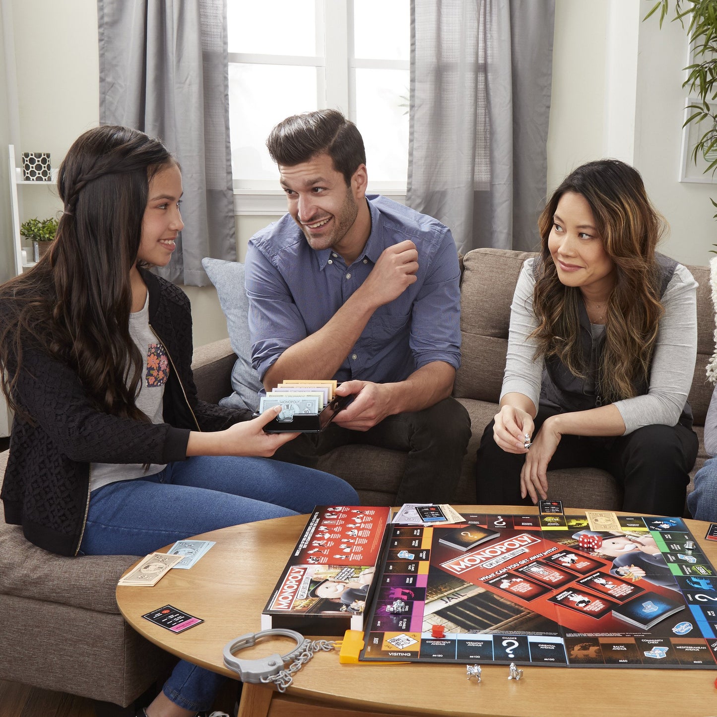 Monopoly Tricheurs, Jeu de Societe, Jeu de Plateau pour la Famille, Version Francaise, A partir de 8 Ans