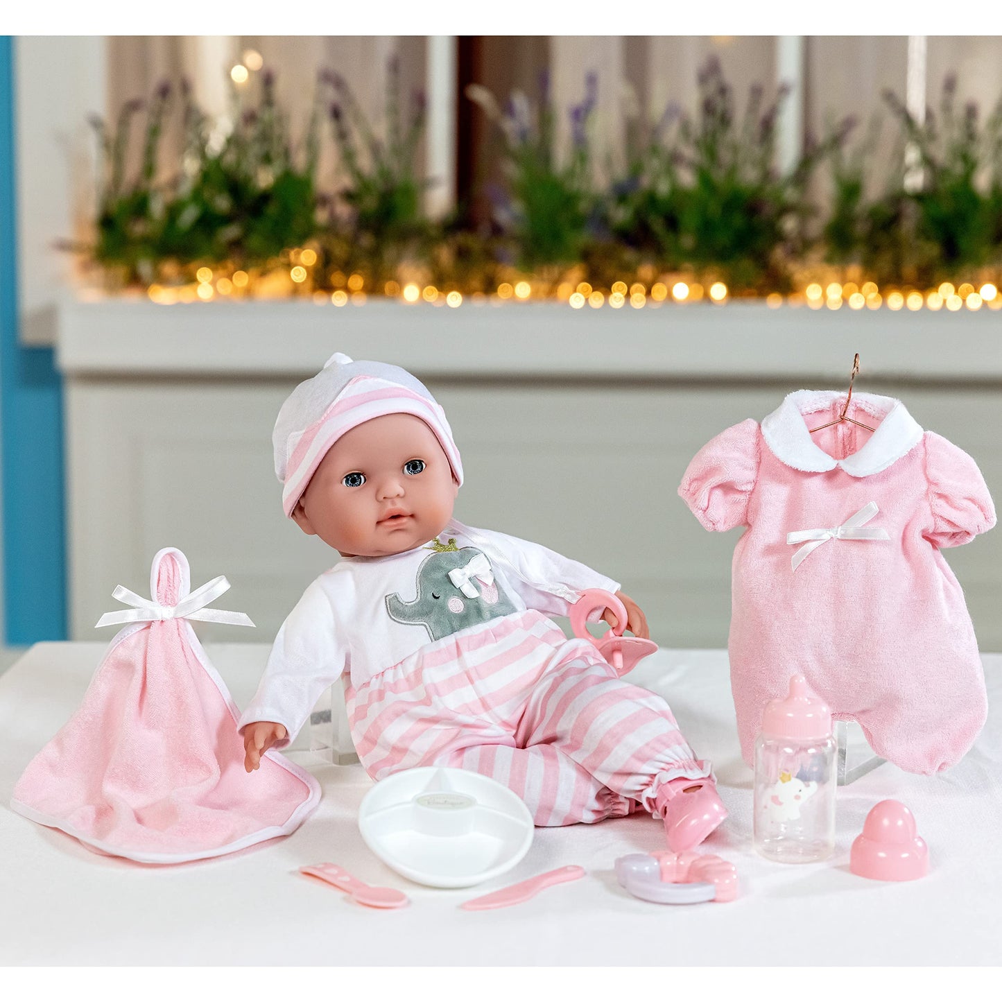 JC TOYS Berenguer Boutique-Poupée Nouveau-né, 38 cm, Corps Mou, avec Accessoires. Robe Peut Varier.