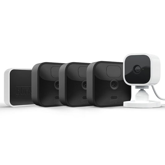 Blink Outdoor, Caméra de surveillance HD sans fil, résistante aux intempéries, Kit 3 caméra + Blink Mini, Caméra d'intérieur connectée compacte à brancher, fonctionne avec Alexa