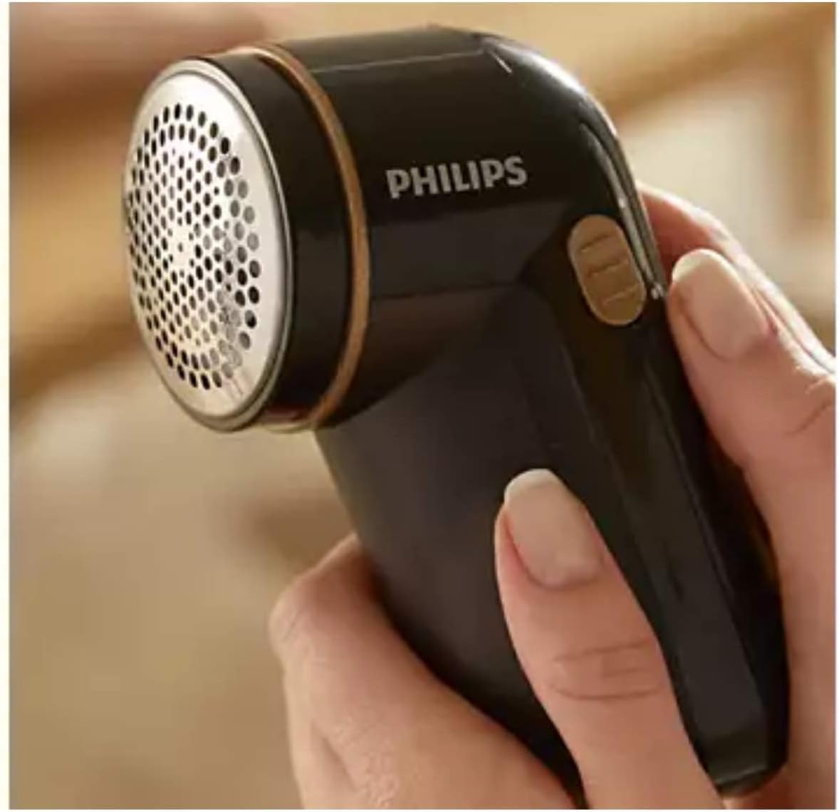 Philips GC026/80 Rasoir Anti-Bouloche et Anti-Peluche - Noir et Or