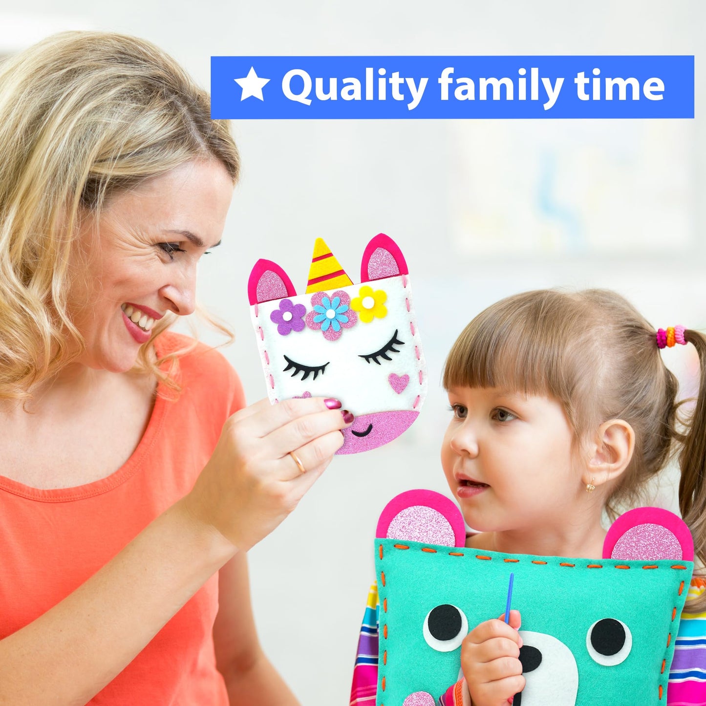 KRAFUN Mon Premier kit de Couture pour Enfants - Arts et Artisanat pour débutants - Comprend 6 projets faciles - Poupées et oreillers - Instructions et Feutre pour Apprendre à Coudre, à Broder